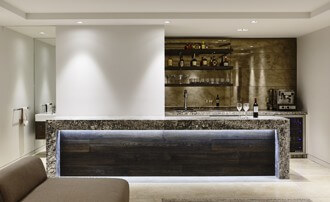 Pubs & Bars